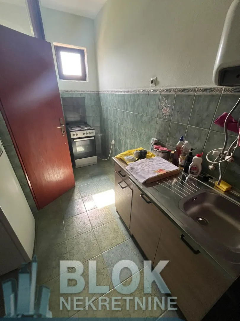 Izdavanje, jednosoban stan, 60m², Blok 9, Podgorica