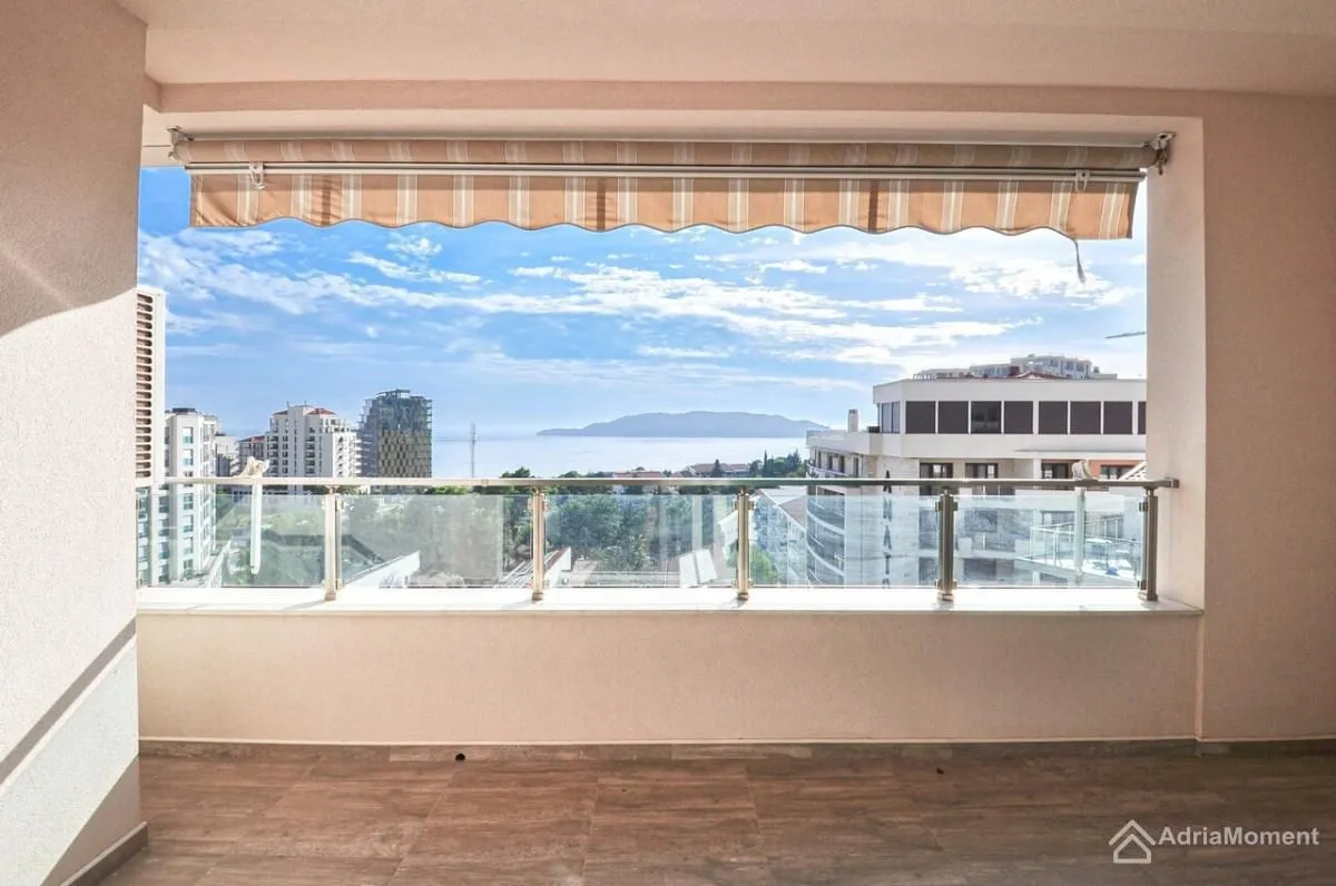 Prodaja, dvosoban stan, 115m², Bečići, Budva