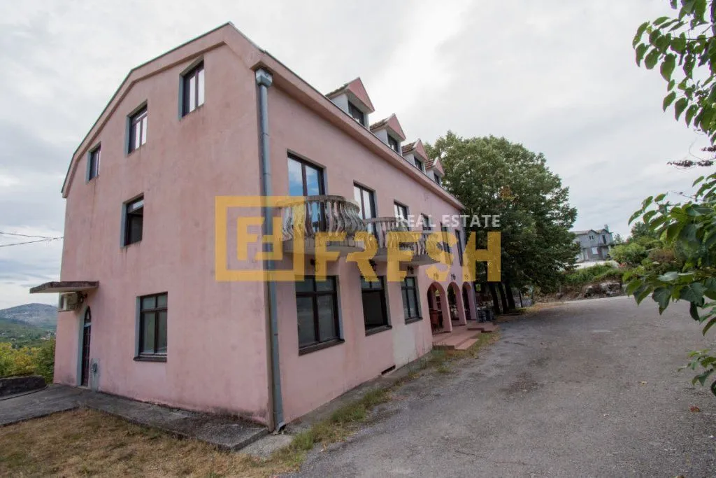 Sale, house, 600m², Ostalo, Podgorica