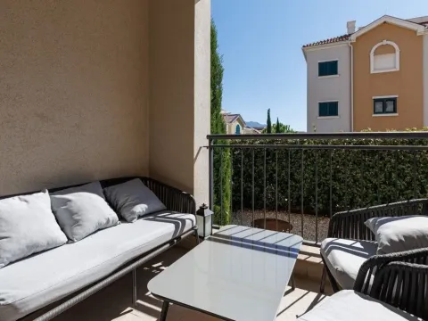 Prodaja, garsonjera, 50m², Luštica, Tivat - image 10