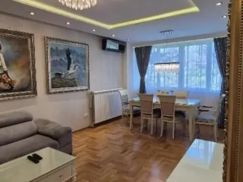 Sale, four bedroom apartment, 69m², Zvezdara Sve Podlokacije, Beograd - image 2