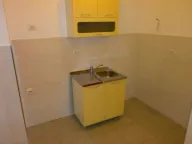 Izdavanje, jednosoban stan, 47m², City Kvart, Podgorica - image 4
