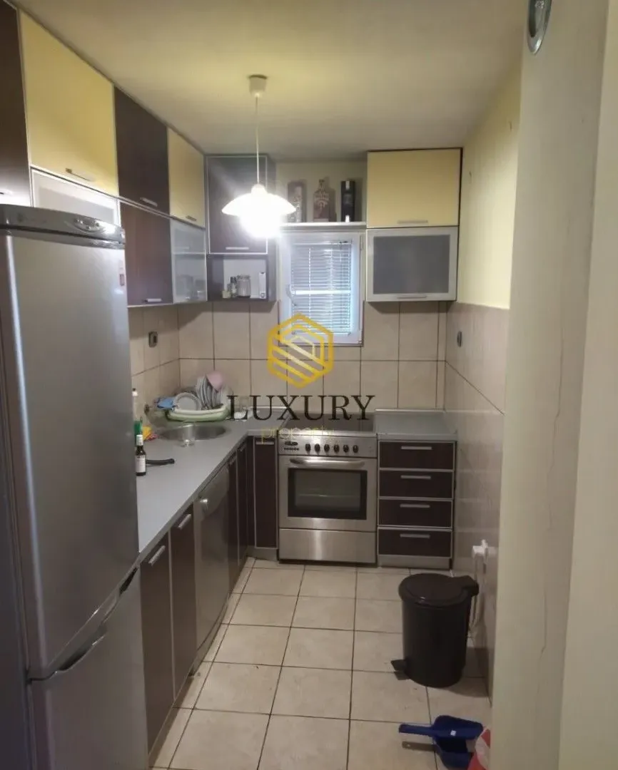 Rent, apartment, 70m², Stari Aerodrom, Podgorica