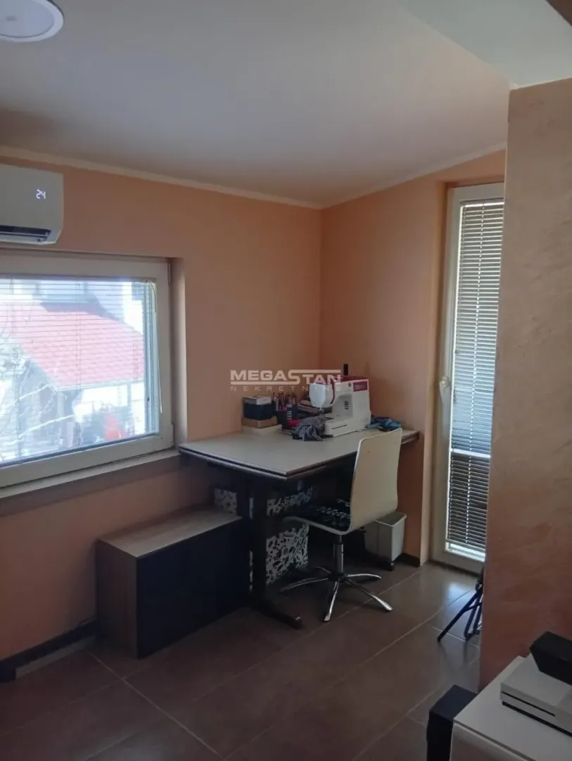 Sale, house, 109m², Palilula Sve Podlokacije, Beograd