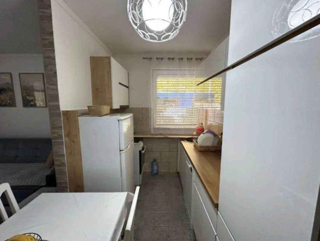 Prodaja, dvosoban stan, 48m², Dobrota, Kotor
