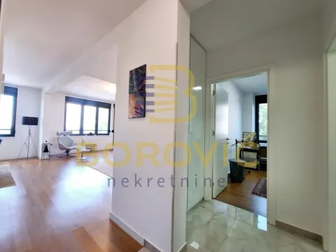 Prodaja, četvorosoban stan, 106m², Zemun Sve Podlokacije, Beograd - image 10