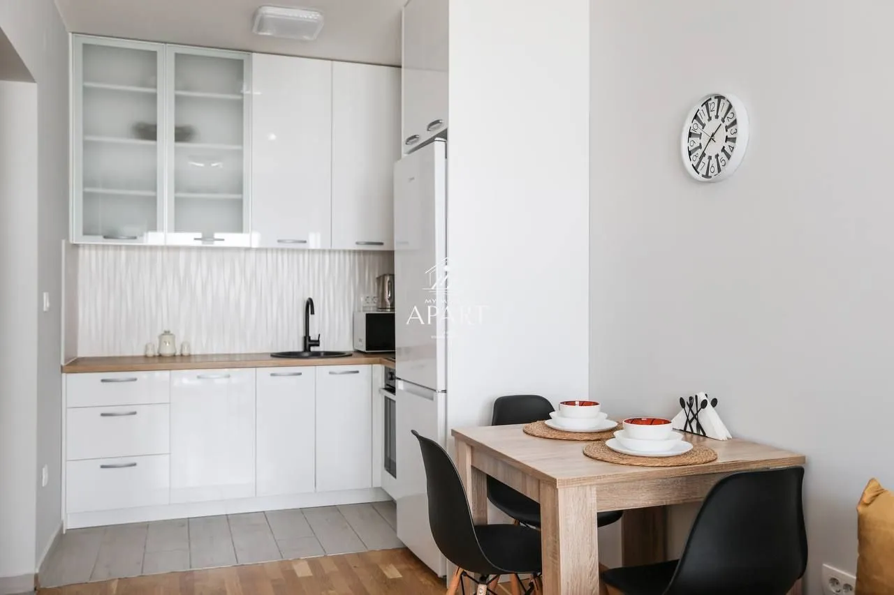Rent, one bedroom apartment, 42m², Lazi, Budva