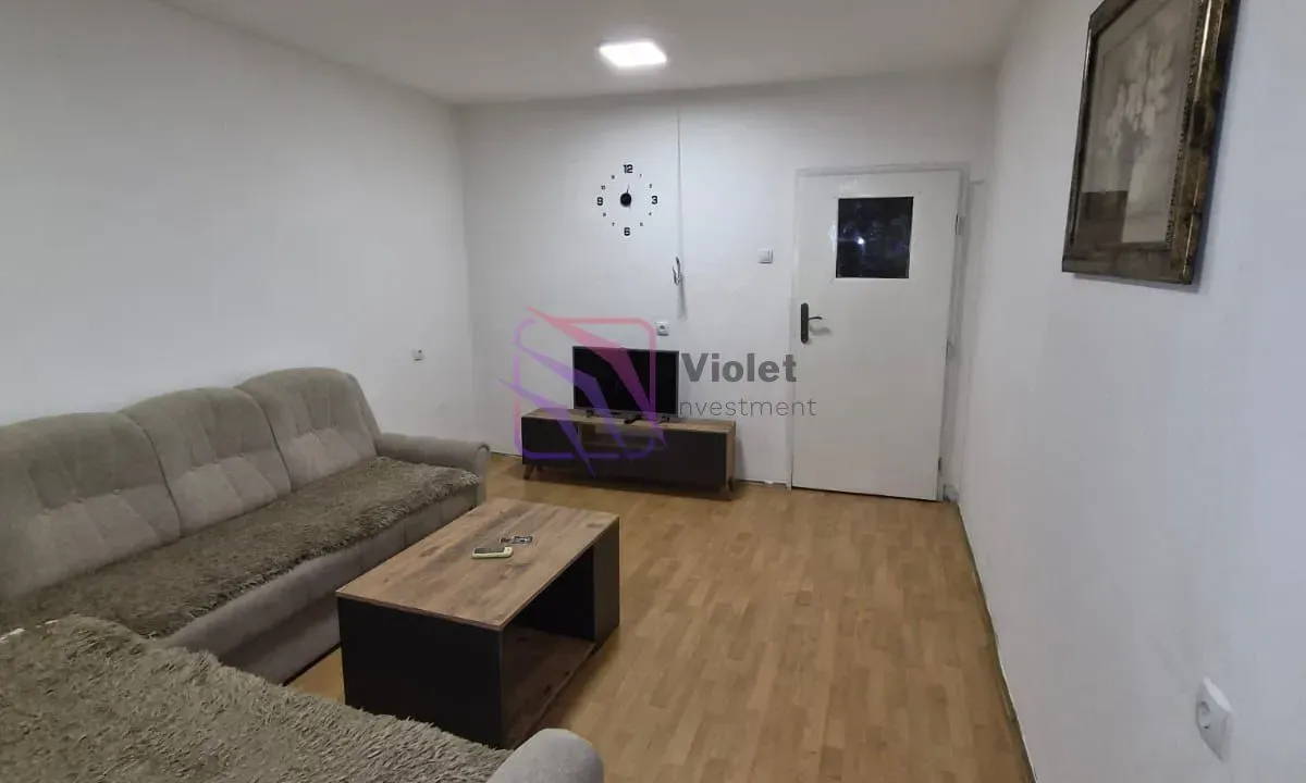 Izdavanje, dvosoban stan, 60m², Tološi, Podgorica
