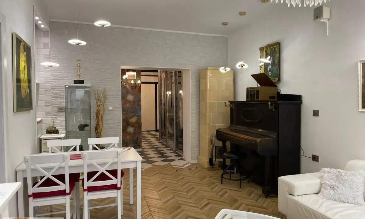 Prodaja, trosoban stan, 69m², Stari Grad, Beograd