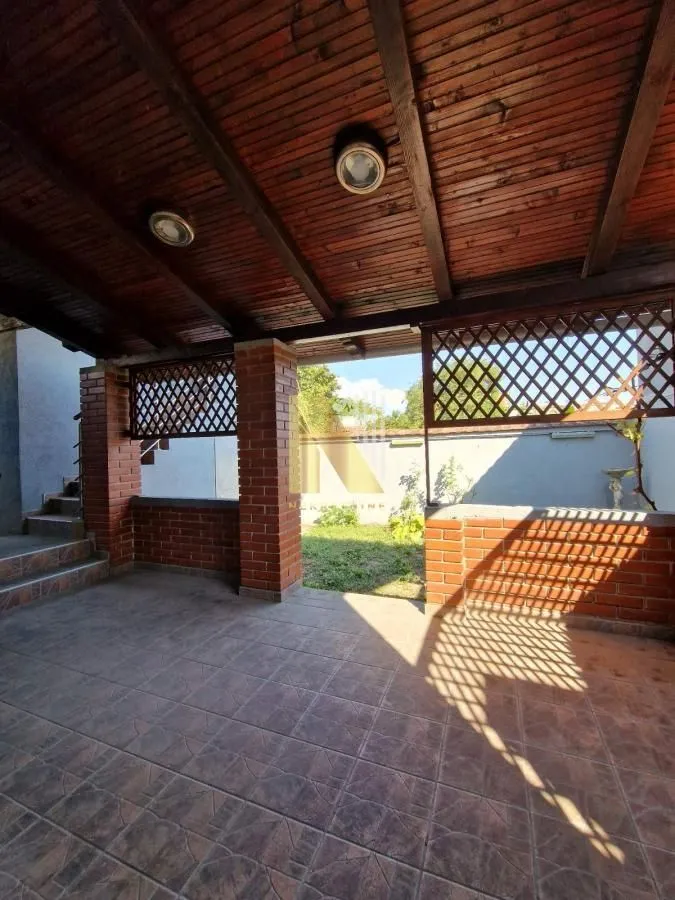 Prodaja, kuća, 303m², Telep, Novi Sad Sve Podlokacije