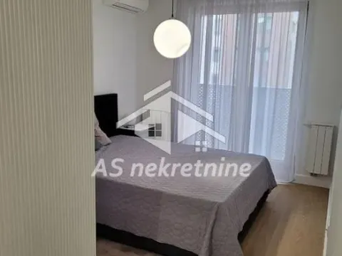 Izdavanje, trosoban stan, 82m², Novi Beograd Sve Podlokacije, Beograd - image 17