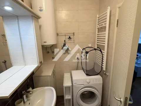 Rent, three bedroom apartment, 50m², Telep, Novi Sad Sve Podlokacije - image 8