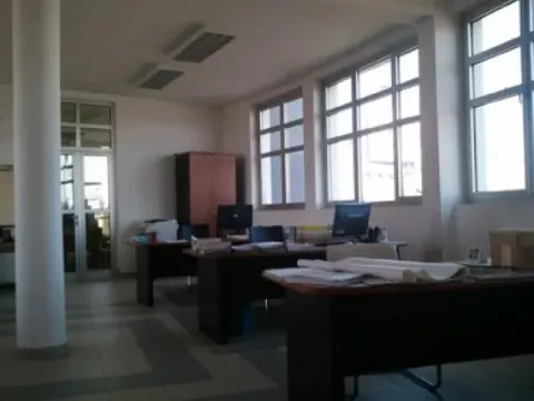 Izdavanje, poslovni prostor, 1300m², Krnjaca, Palilula Sve Podlokacije - image 7