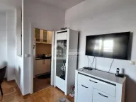 Izdavanje, dvosoban stan, 60m², Voždovac Sve Podlokacije, Beograd - image 3