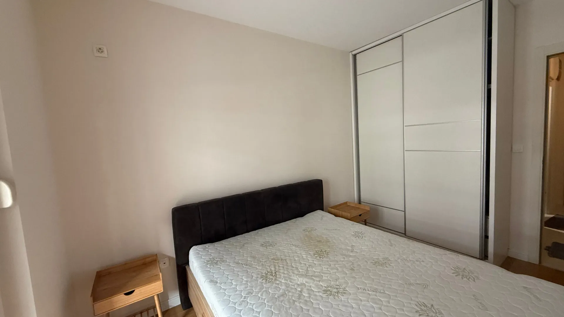 Rent, apartment, 42m², Central Point, Podgorica