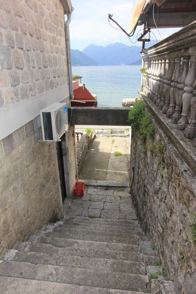 Sale, house, 261m², Dobrota, Kotor