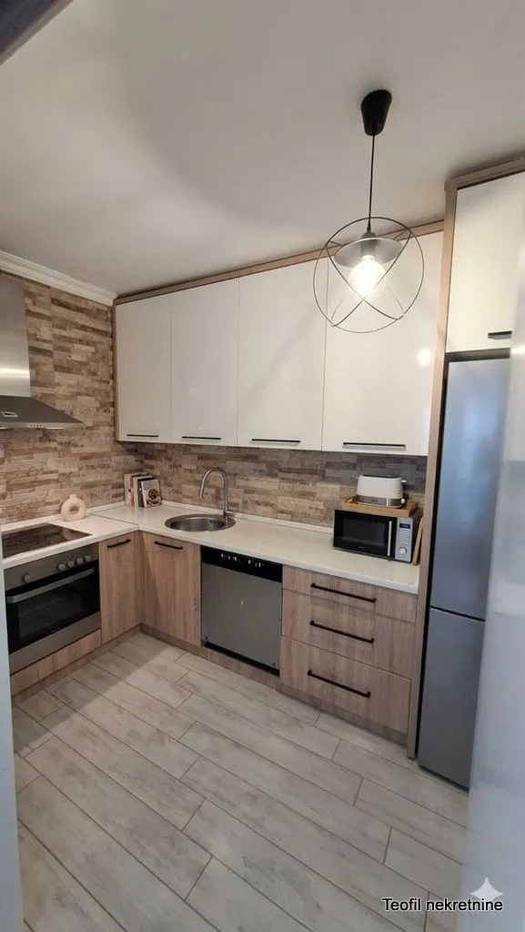 Sale, two bedroom apartment, 77m², Zemun Kej, Zemun Sve Podlokacije