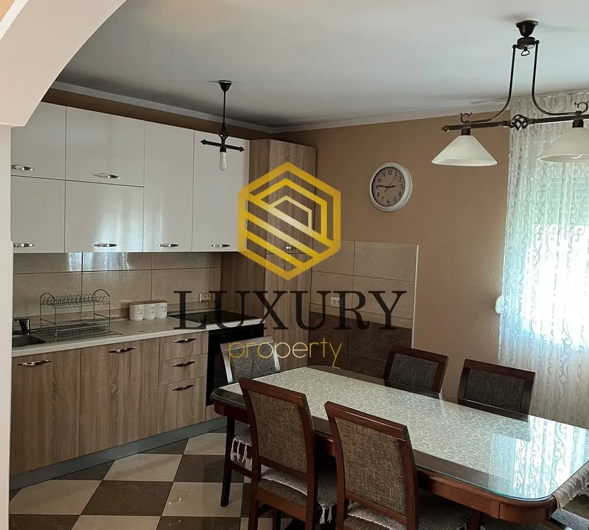 Izdavanje, kuća, 90m², Barutana, Podgorica