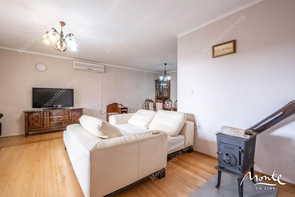 Prodaja, kuća, 153m², Tivat, Crna Gora