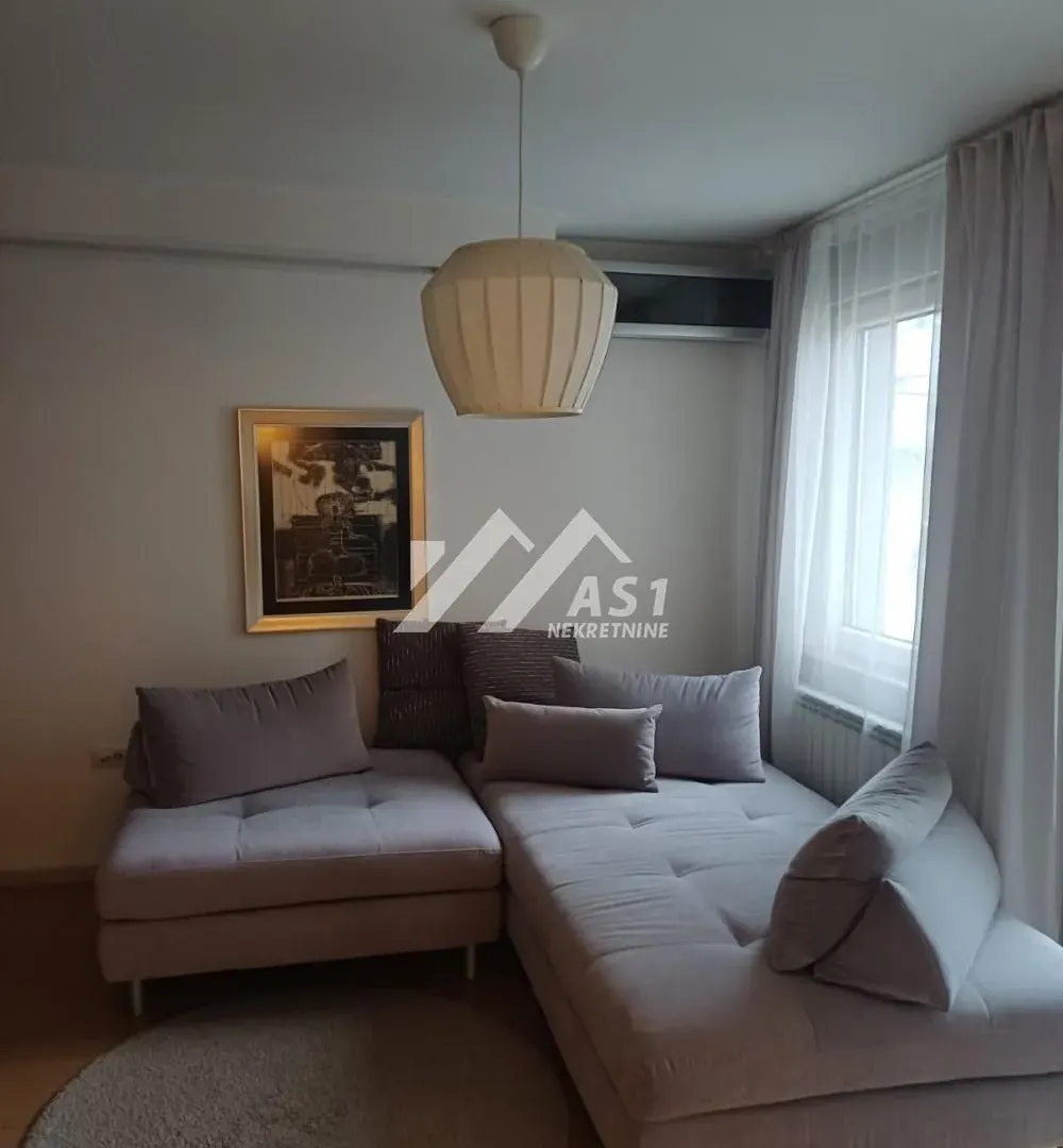 Izdavanje, dvosoban stan, 47m², Spens, Novi Sad Sve Podlokacije