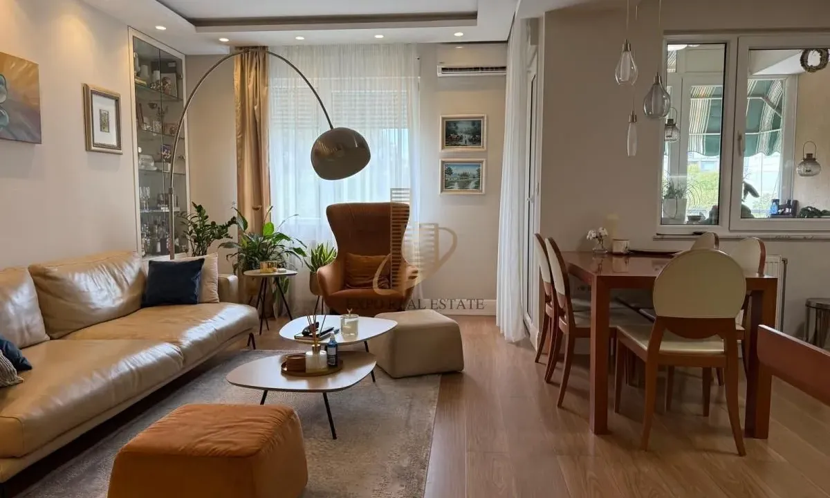 Sale, apartment, 146m², Rotkvarija, Novi Sad Sve Podlokacije