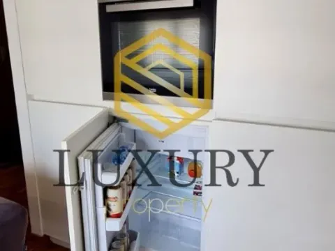 Izdavanje, garsonjera, 33m², City Kvart, Podgorica - image 3