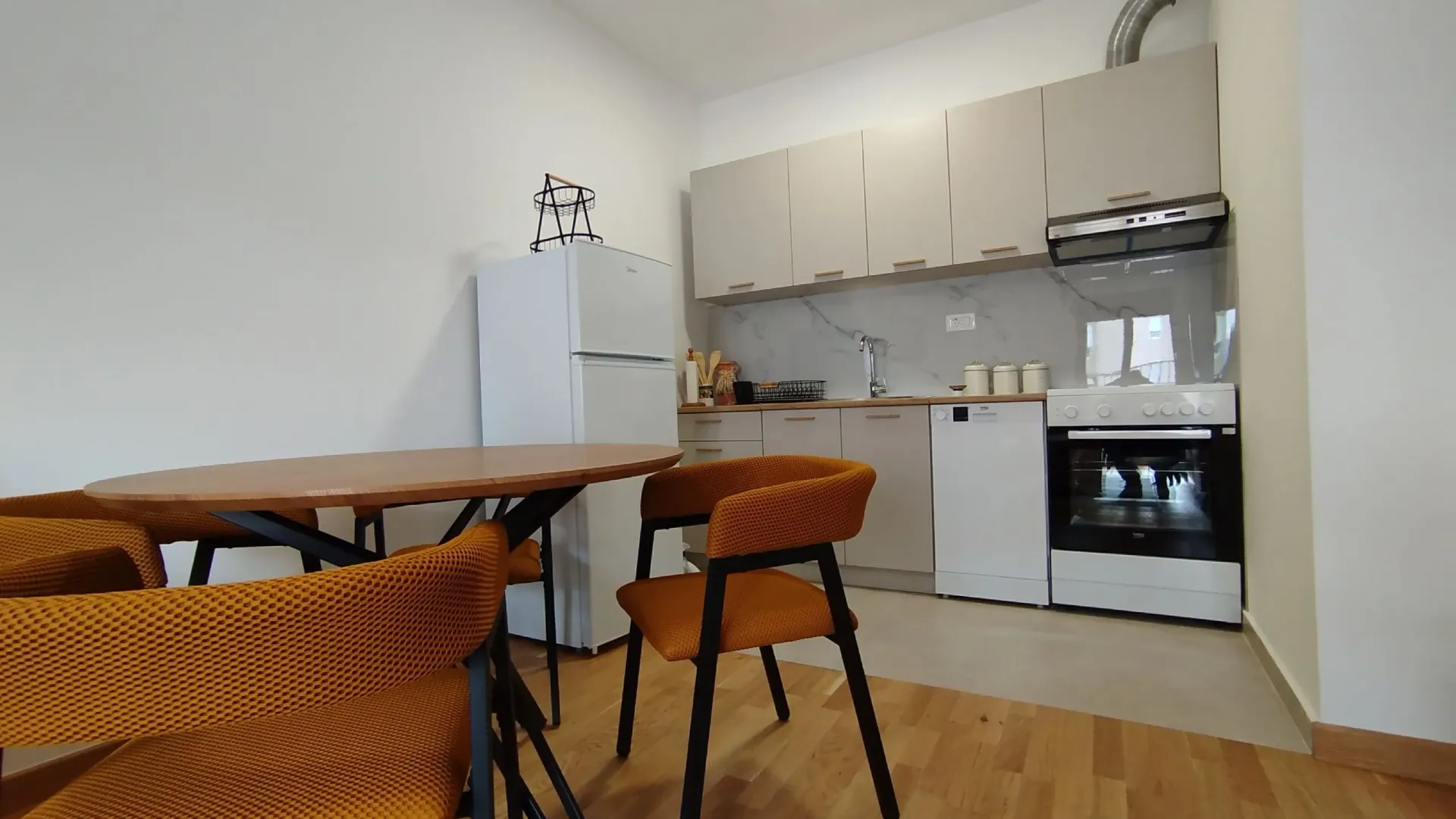 Rent, one bedroom apartment, 40m², Tološi, Podgorica