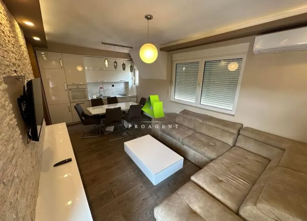 Sale, two bedroom apartment, 52m², Palilula, Niš