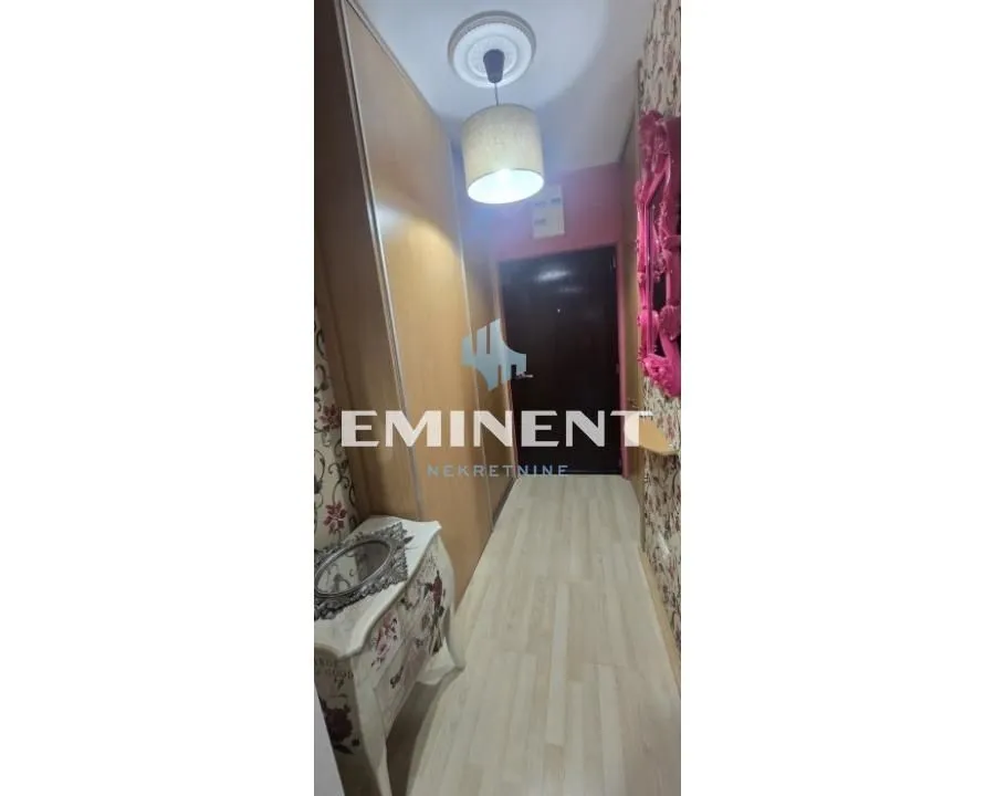 Izdavanje, dvosoban stan, 45m², Slavija, Vračar Sve Podlokacije