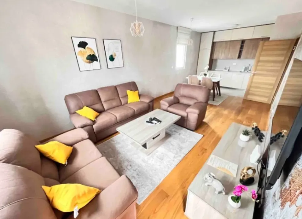 Prodaja, dvosoban stan, 71m², New City, Podgorica