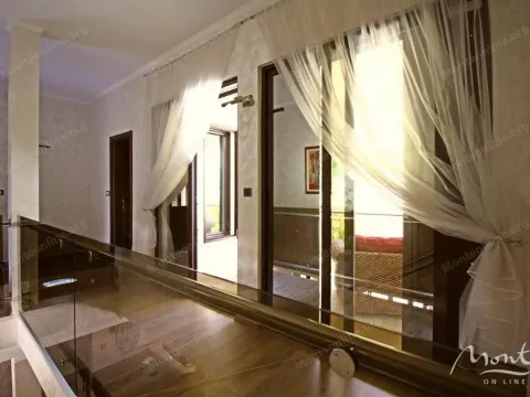 Prodaja, kuća, 188m², Sasovići, Herceg Novi - image 10