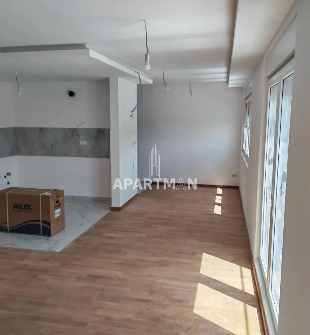 Prodaja, četvorosoban stan, 103m², Ledine, Beograd
