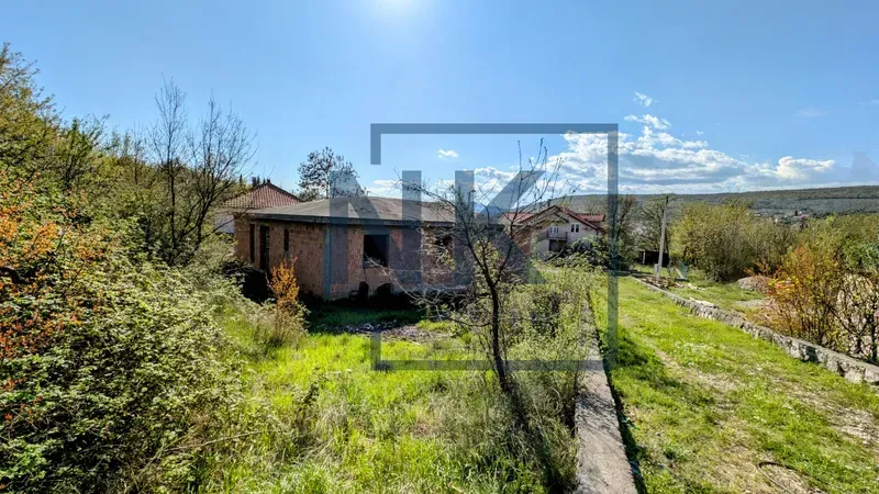 Prodaja, kuća, 165m², Vranići, Podgorica