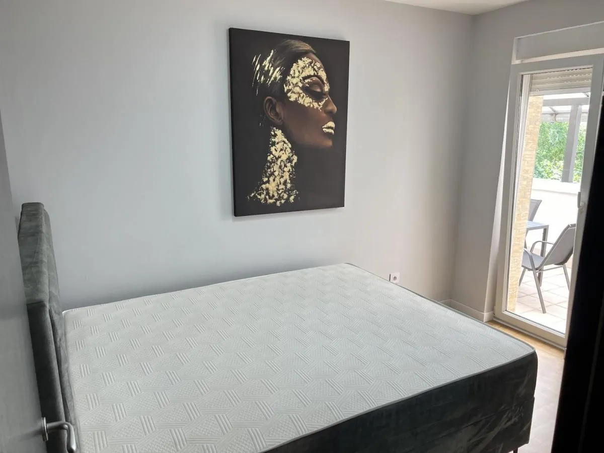 Rent, two bedroom apartment, 39m², Lekino Brdo, Voždovac Sve Podlokacije