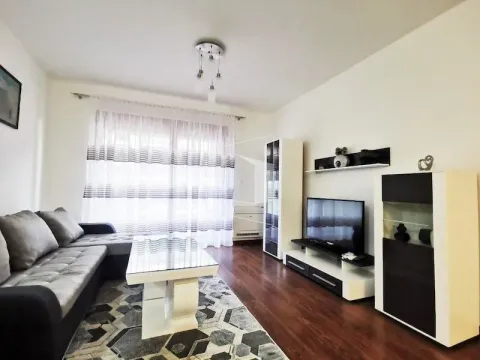 Rent, apartment, 77m², Master Kvart, Podgorica - image 3
