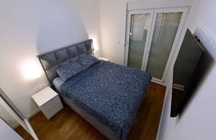 Izdavanje, jednosoban stan, 46m², Stari Aerodrom, Podgorica
