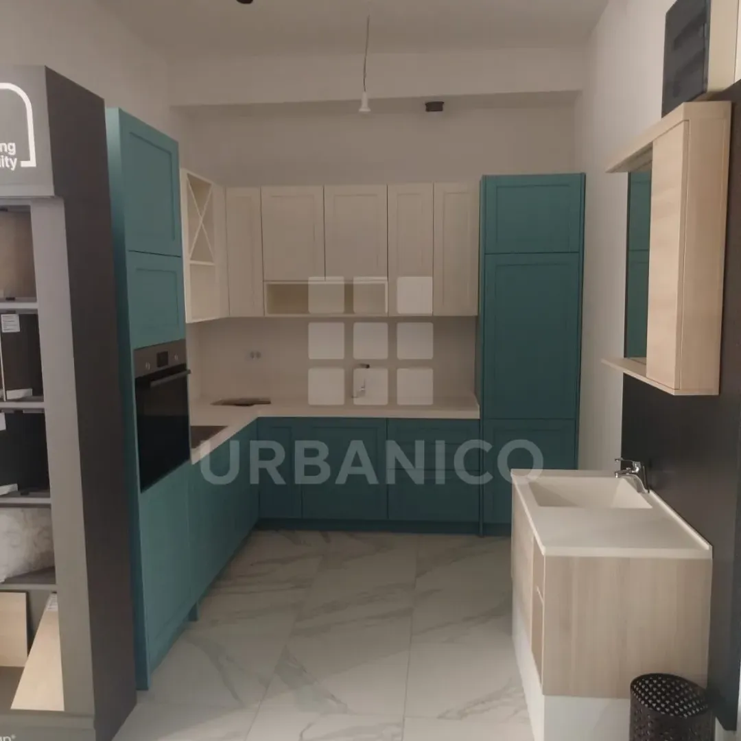 Rent, office space, 126m², Bijela, Herceg Novi