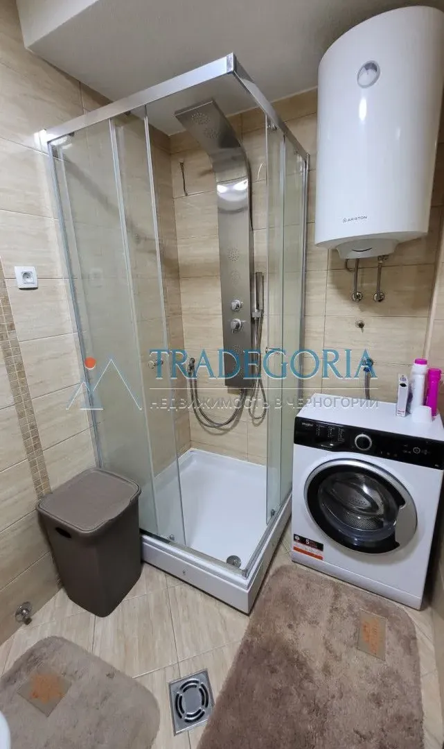 Prodaja, dvosoban stan, 67m², Bečići, Budva
