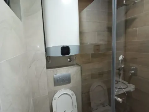 Izdavanje, četvorosoban stan, 125m², Vračar Hram, Vračar Sve Podlokacije - image 8