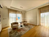 Izdavanje, stan, 240m², Neimar, Vračar Sve Podlokacije - image 11