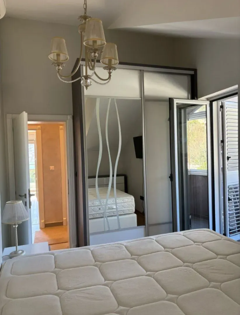 Sale, two bedroom apartment, 100m², Dobrota, Kotor