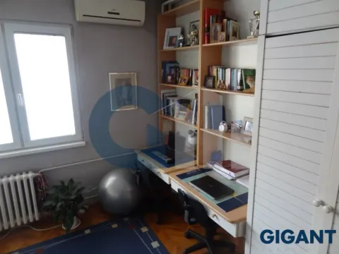 Prodaja, trosoban stan, 85m², Poštanska Štedionica, Palilula Sve Podlokacije - image 10