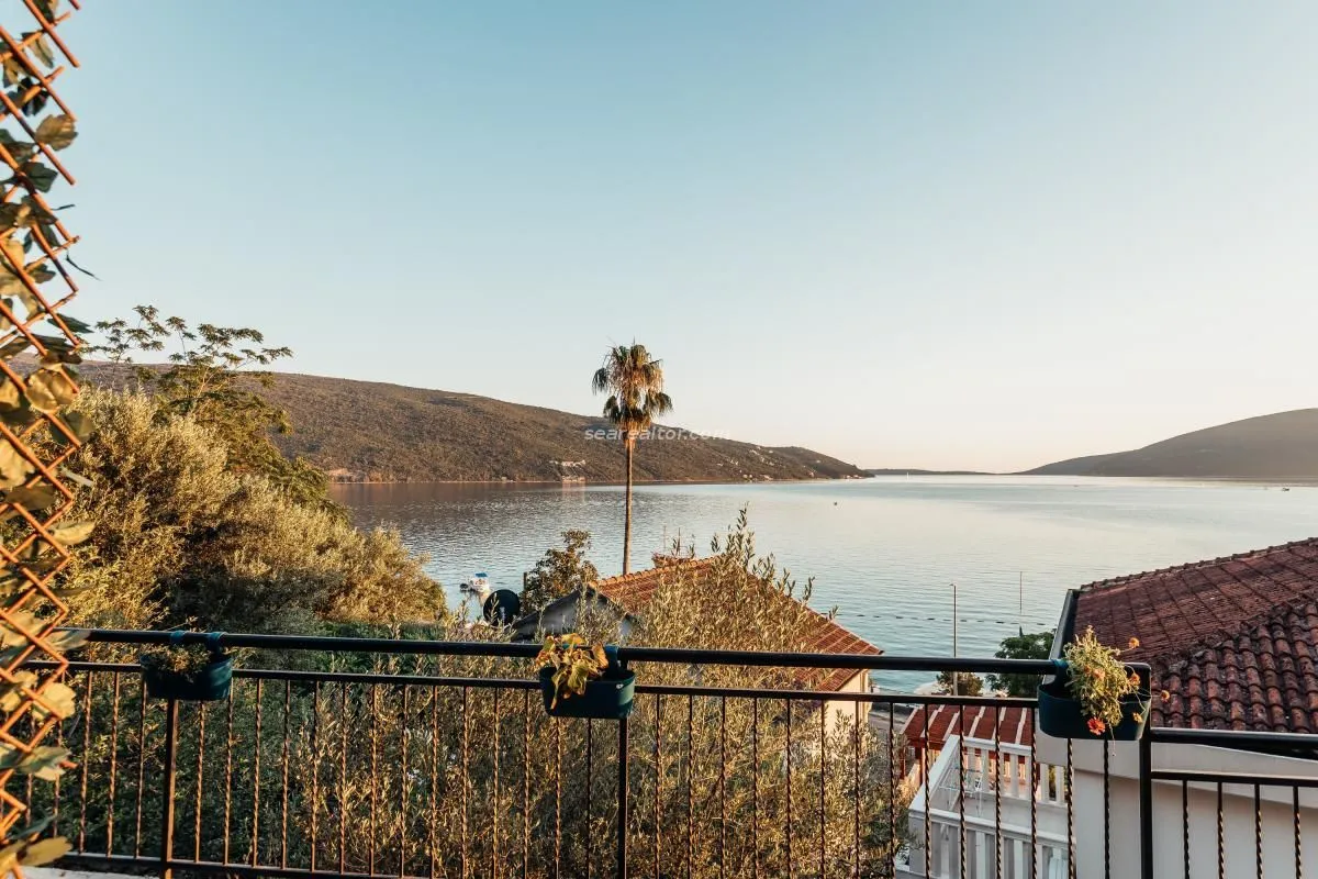 Prodaja, kuća, 859m², Herceg Novi, Crna Gora