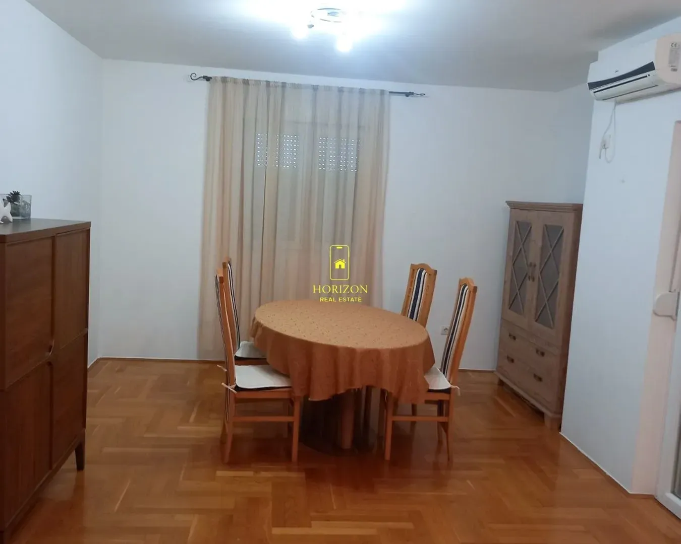 Prodaja, trosoban stan, 98m², Ljubović, Podgorica