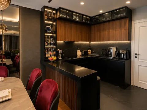 Prodaja, trosoban stan, 195m², Pobrežje, Podgorica - image 8