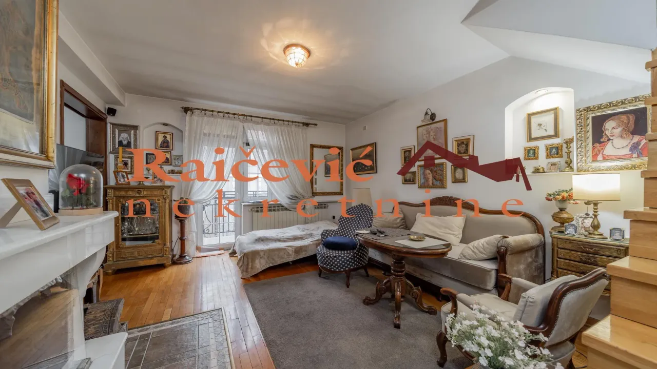 Prodaja, stan, 108m², Centar, Stara Pazova