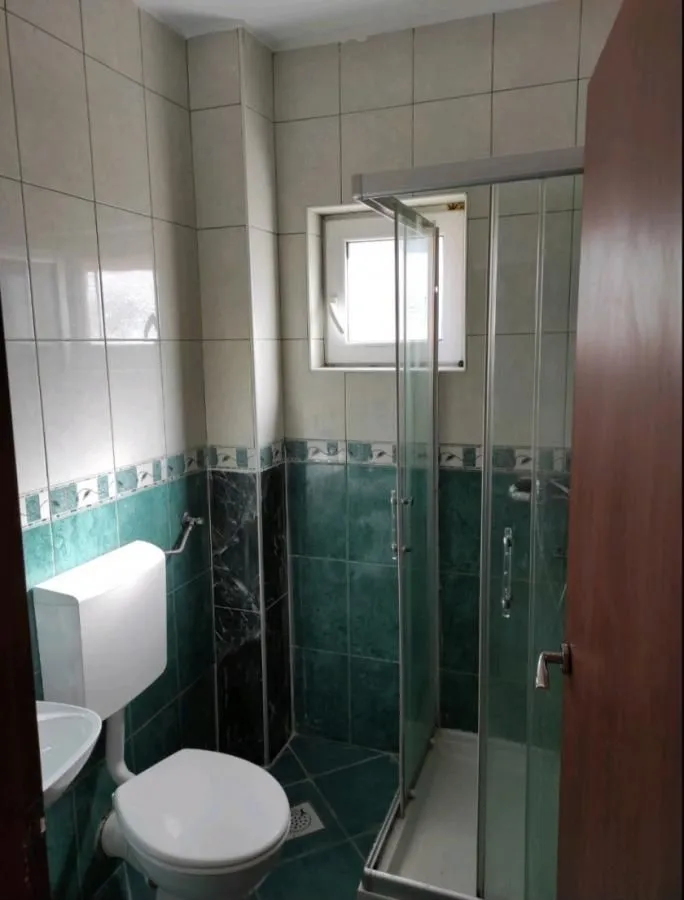 Rent, three bedroom apartment, 105m², Tivat, Crna Gora