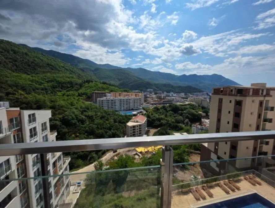 Izdavanje, jednosoban stan, 48m², Bečići, Budva