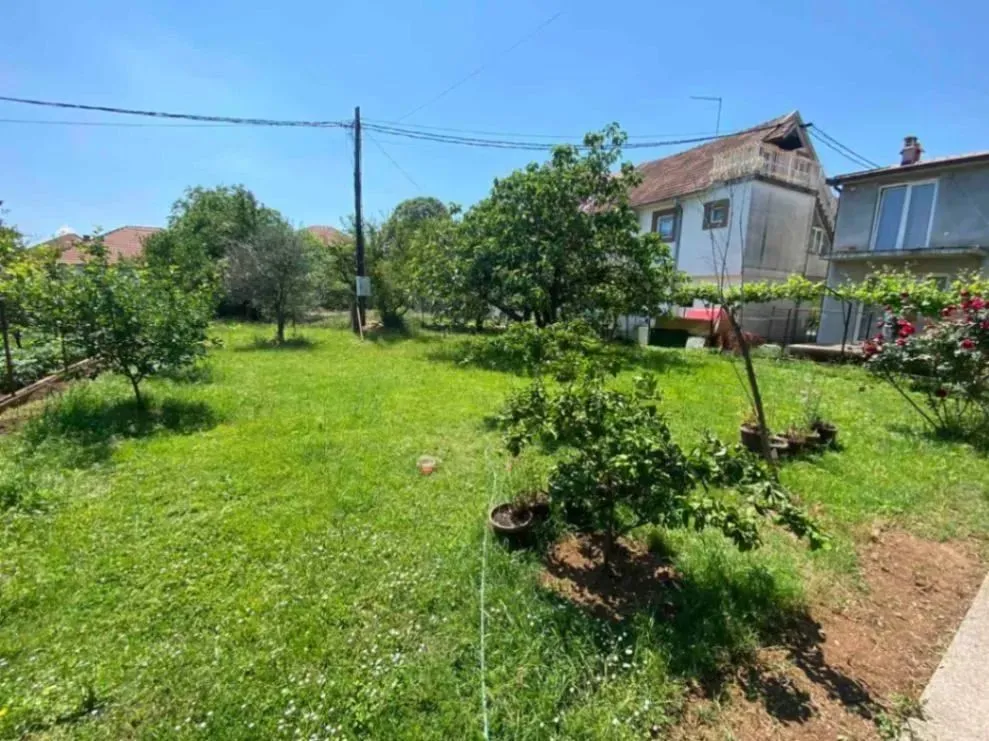 Prodaja, kuća, 296m², Podgorica, Crna Gora