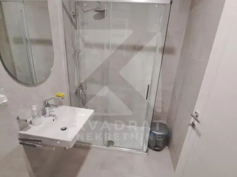 Izdavanje, jednosoban stan, 46m², Central Point, Podgorica - image 5